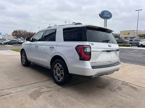 Used 2019 Ford Expedition Limited w/ Equipment Group 301A image 6