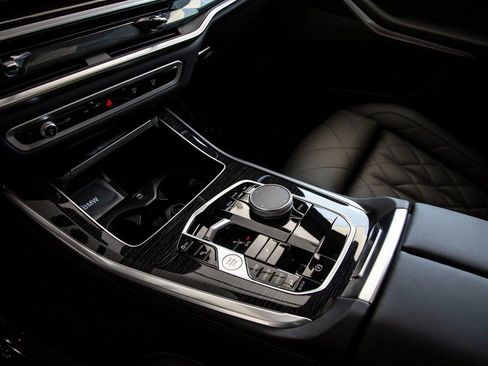 Used 2026 BMW X5 xDrive40i image 19