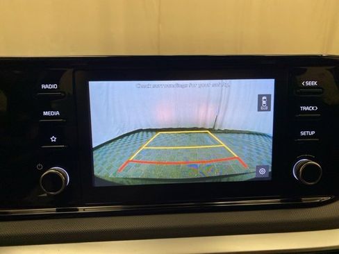 Used 2024 Kia K5 LXS image 18