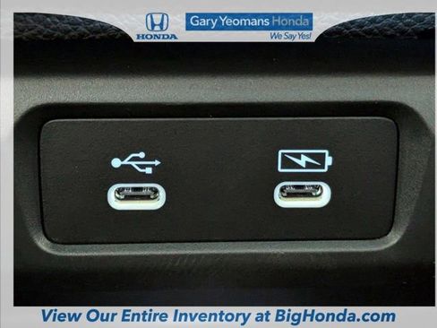 Used 2025 Honda Accord Sport image 30