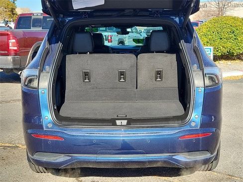 Used 2022 Buick Enclave Avenir w/ Avenir Technology Package image 30