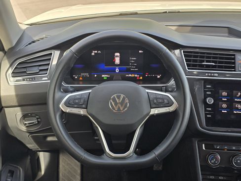 Used 2024 Volkswagen Tiguan Wolfsburg Edition AWD/4WD image 15
