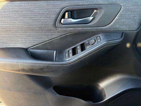 Certified 2023 Nissan Rogue SV image 26