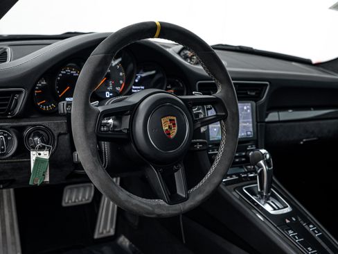Certified 2019 Porsche 911 GT3 RS RWD image 24