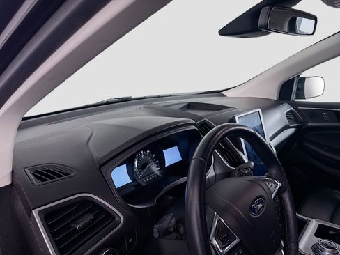 Used 2023 Ford Edge SEL image 23