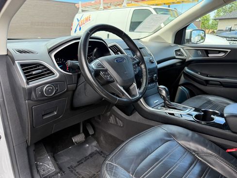Used 2017 Ford Edge SEL AWD/4WD image 11