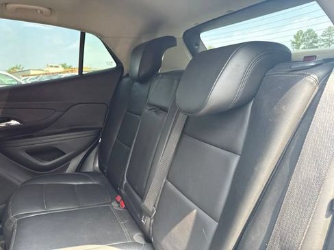 Used 2019 Buick Encore Essence AWD/4WD image 11