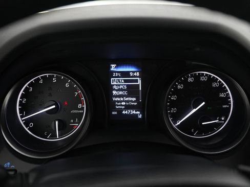 Used 2024 Toyota Camry SE FWD image 22