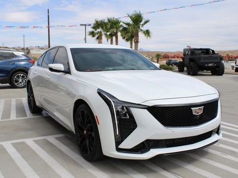 Used 2025 Cadillac CT5 Sport RWD image 10
