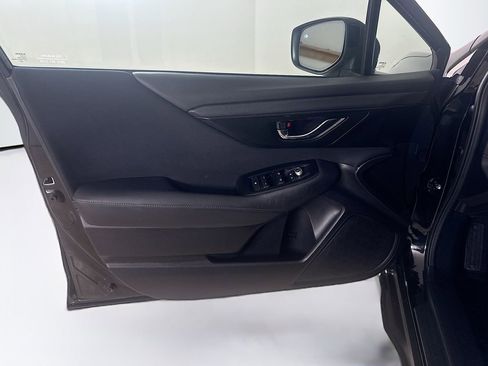 Used 2025 Subaru Outback Premium w/ Popular Package #1 image 11