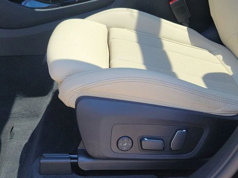 Used 2024 BMW X3 xDrive30i w/ Convenience Package w/ZPA AWD/4WD image 21