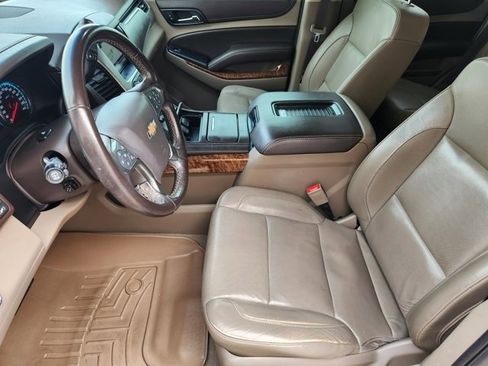 Used 2019 Chevrolet Tahoe Premier image 12