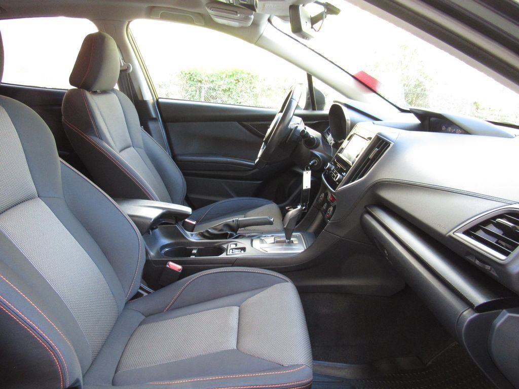 Used 2019 Subaru Crosstrek 2.0i Premium AWD/4WD image 17