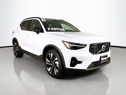 Certified 2024 Volvo XC40 B5 Ultimate w/ Climate Package