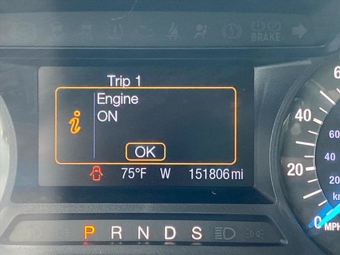 Used 2016 Ford Edge SEL AWD/4WD image 19