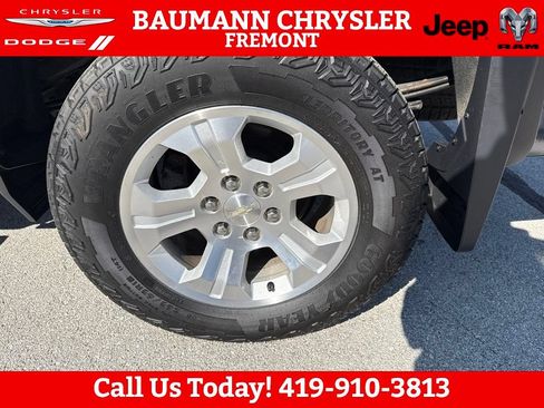 Used 2017 Chevrolet Silverado 1500 LTZ Z71 AWD/4WD image 40
