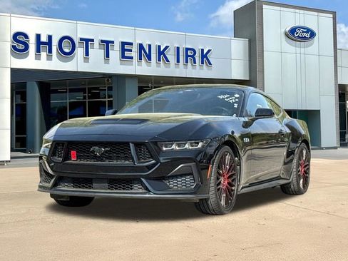 Used 2024 Ford Mustang GT Premium image 3