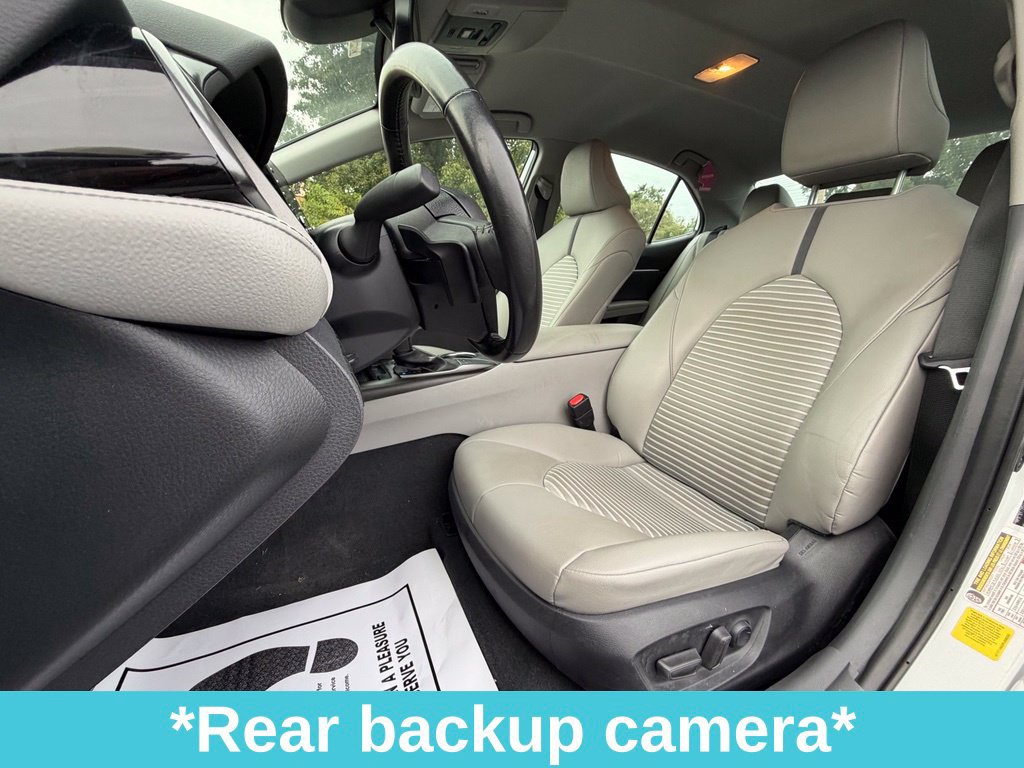 Used 2024 Toyota Camry SE w/ Convenience Package FWD image 16