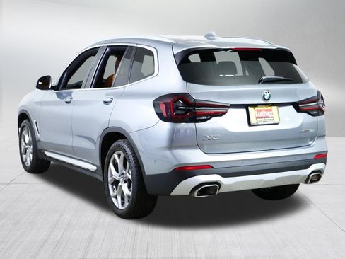 Used 2024 BMW X3 xDrive30i w/ Premium Package AWD/4WD image 5