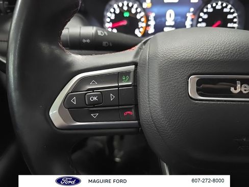 Used 2022 Jeep Compass Trailhawk w/ Trailhawk Convenience Group image 22