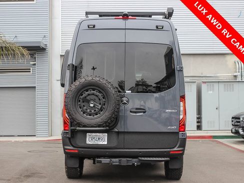 Used 2023 Mercedes-Benz Sprinter 2500 image 11