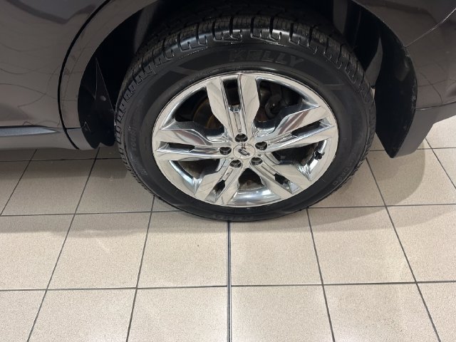 Used 2013 Ford Edge Limited AWD/4WD image 23