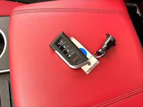 Used 2025 Acura MDX A-Spec image 12