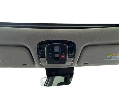 Used 2024 Hyundai Palisade Limited FWD image 46
