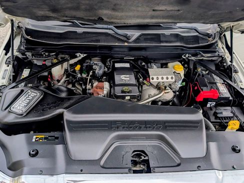 Used 2019 RAM 3500 Limited image 33