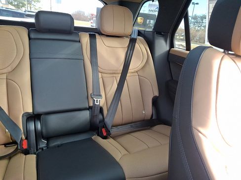 New 2026 Land Rover Range Rover Sport Dynamic SE image 17