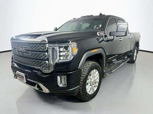 Used 2020 GMC Sierra 2500 Denali w/ Denali Ultimate Package AWD/4WD image 3