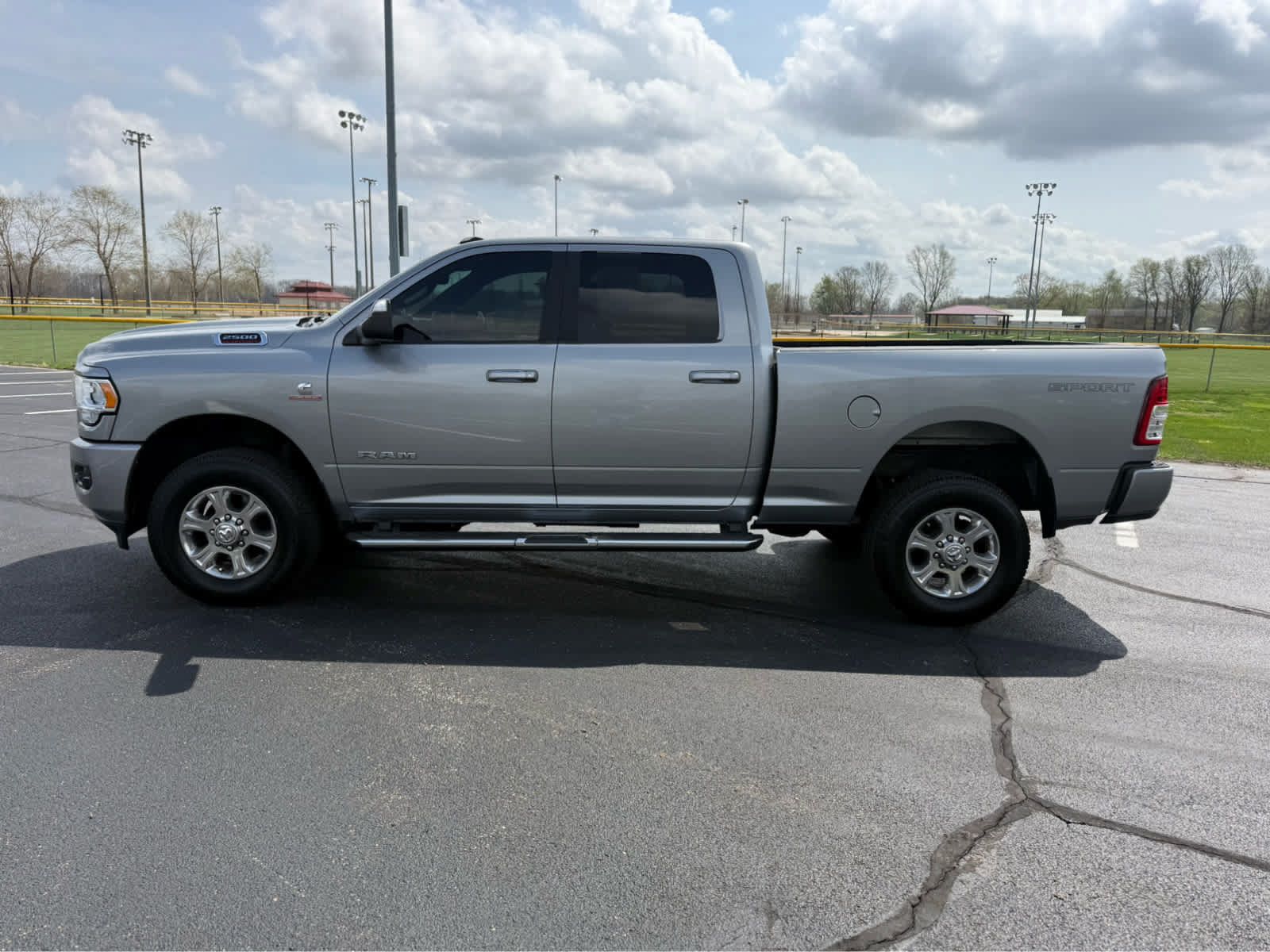Used 2021 RAM 2500 Big Horn w/ Level 1 Equipment Group AWD/4WD image 3