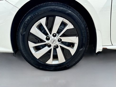 Used 2019 Nissan Altima 2.5 S AWD/4WD image 40