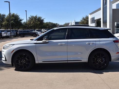 New 2026 Lincoln Corsair Reserve w/ Jet Appearance Package image 11