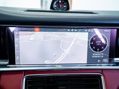 Used 2021 Porsche Panamera 4 image 45