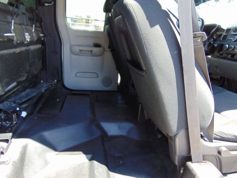 Used 2013 Chevrolet Silverado 3500 W/T w/ Snow Plow Prep Package AWD/4WD image 23