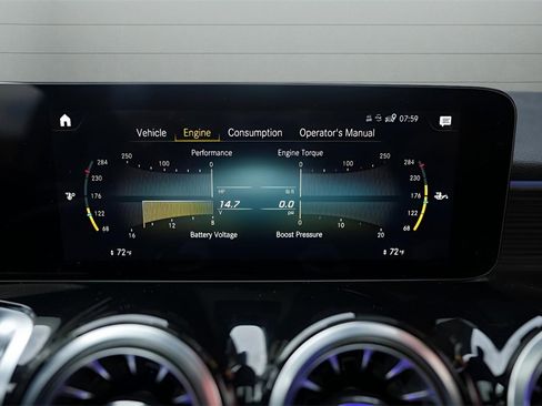 Used 2023 Mercedes-Benz GLB 250 image 54