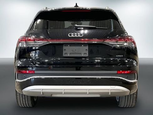 Used 2023 Audi Q4 e-tron Premium w/ Convenience Package AWD/4WD image 4
