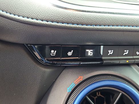 Used 2023 Chevrolet Blazer RS w/ Driver Confidence II Package FWD image 19