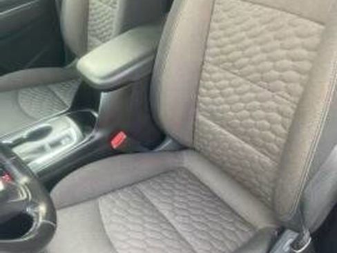 Used 2019 Chevrolet Equinox LT image 12