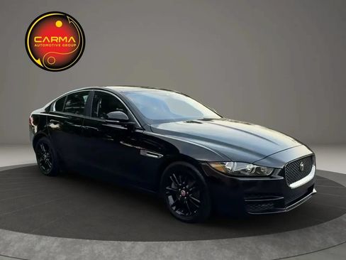 Used 2018 Jaguar XE Premium RWD image 68
