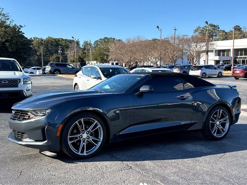 Used 2019 Chevrolet Camaro LT image 26