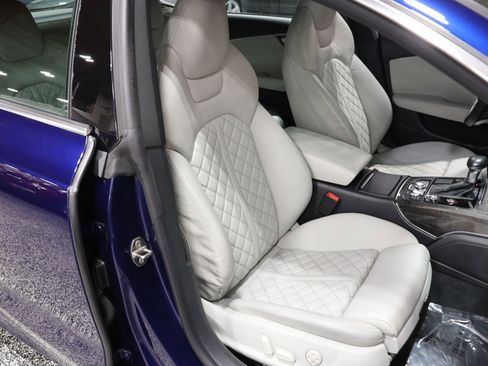 Used 2013 Audi S7 Prestige image 45