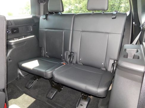 Used 2024 Hyundai Santa Fe SEL FWD image 33