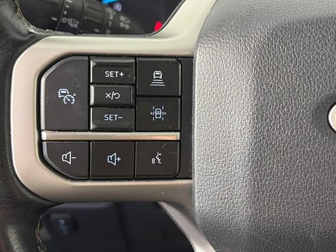 Used 2023 Ford Expedition Limited AWD/4WD image 17