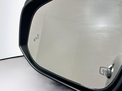 Used 2024 Toyota Corolla Cross LE image 16