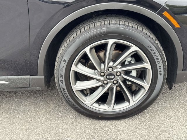 Certified 2023 Lincoln Corsair AWD w/ Equipment Group 101A image 9