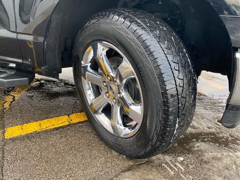 Used 2023 Ford F150 Lariat w/ Equipment Group 502A High image 29