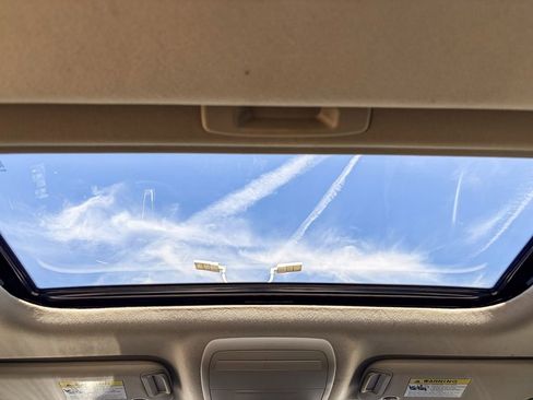 Used 2025 MAZDA MAZDA3 s image 23