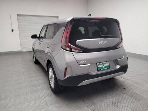 Used 2024 Kia Soul LX w/ Option Group 015 image 6